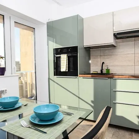 Victoria 99 Sqm Luxury * Βουκουρέστι